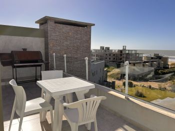 MONOAMBIENTE CON HIDROMASAJE